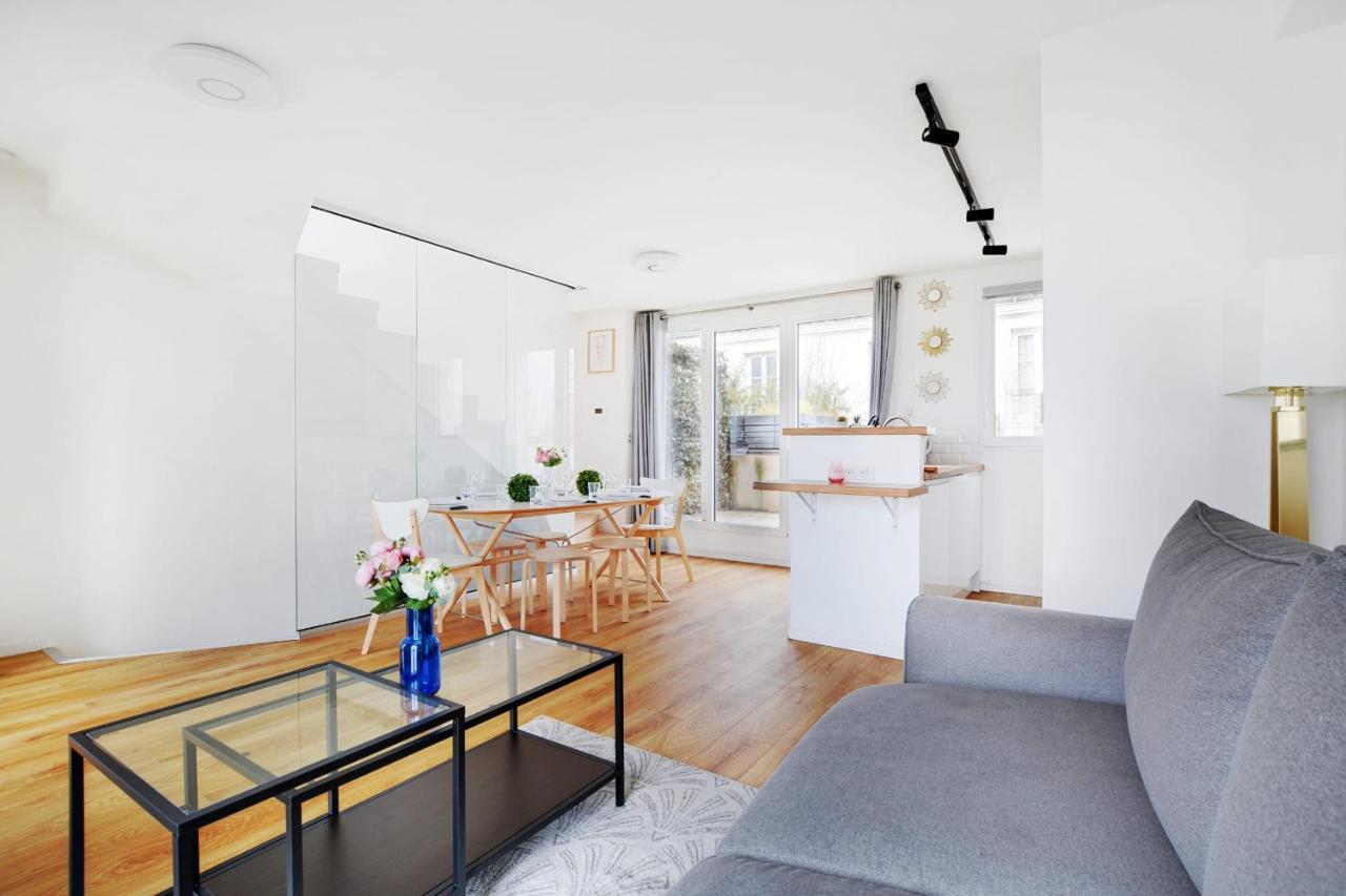 Exceptional Triplex With Terrace - Montmartre Apartment Париж Екстериор снимка