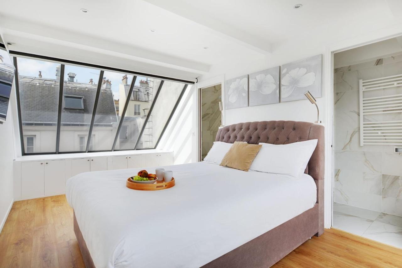 Exceptional Triplex With Terrace - Montmartre Apartment Париж Екстериор снимка
